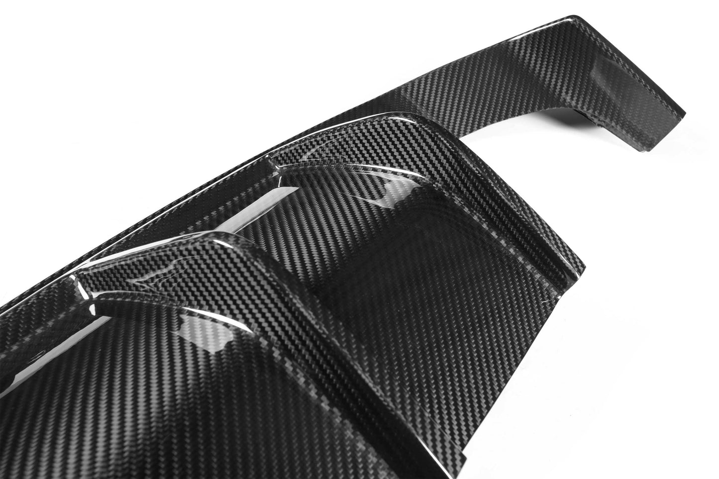 BMW F80/F82/F83 Dry Carbon Fiber 3-Piece V-Style Rear Diffuser Set