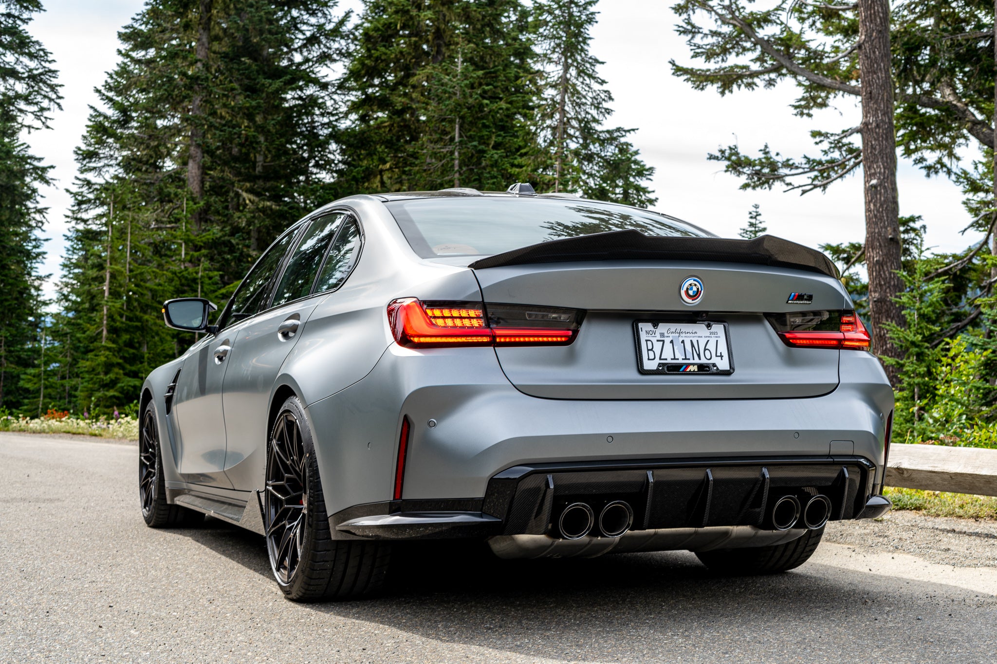 BMW G80/G82/G83 M3/M4, Agreesive High-Kick Style Carbon Fiber Rear Tru ...
